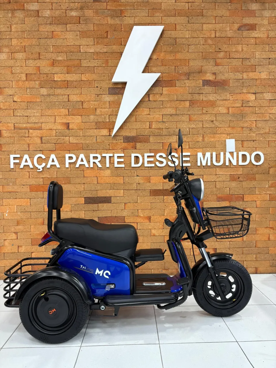 Veículo elétrico MotoChefe Joy Tri